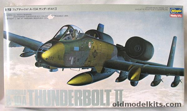 Hasegawa 1/72 TWO A-10A Thunderbolt II - (A-10), K17 plastic model kit